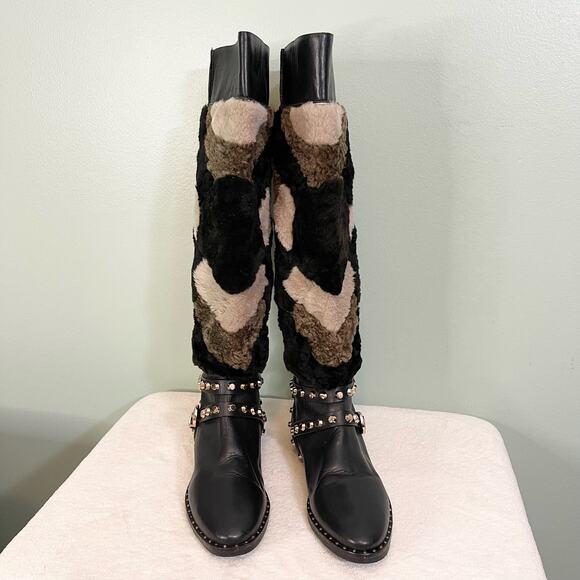 Ivy Kirzhner New York Black Leather Sheep Fur Buckle Studded Booties Size 6B - Picture 2 of 12